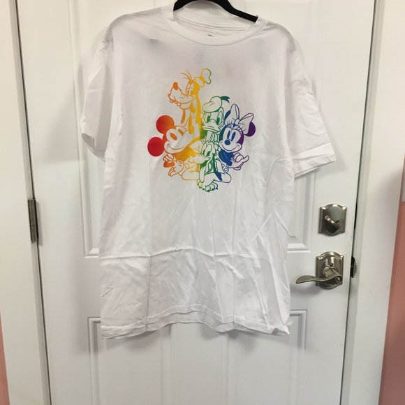 NWT Disney Rainbow Collection Character Tshirt - Size L - Picture 2 of 6